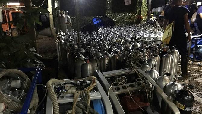 AFP / Royal Thai Navy Oxygen tanks prepared for rescue divers.